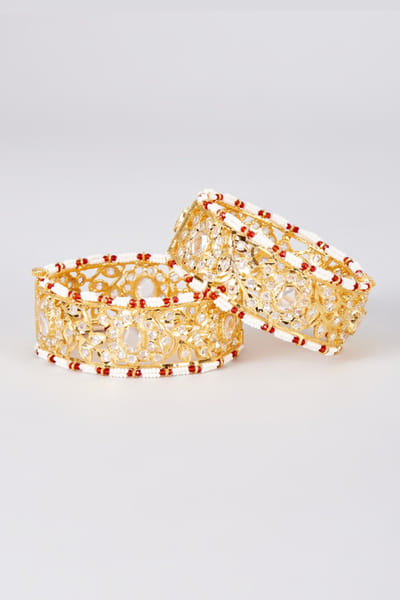 Kiara Jewellry Gold kundan bangles KIARJUN26D147180