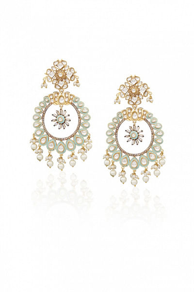 Gold finish kundan chandbaalis