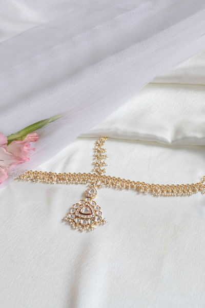 Gold finish kundan polki matha patti