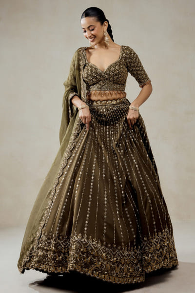 Nitika Gujral Mehendi green zari embroidered lehenga set NITIJUN26D146359
