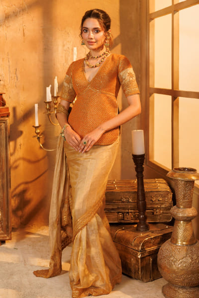 Nidhi Halani Gold textured tissue sari set NIDHJUL26D149431