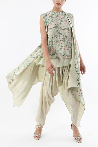 Double layer top with dhoti and cape