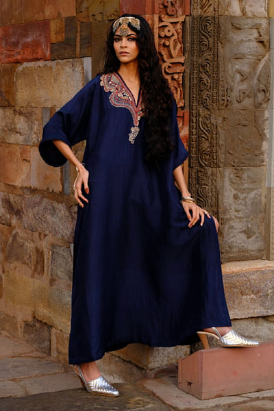 Purple zardozi embroidered kaftan