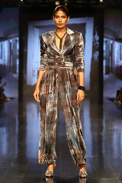 Flint grey print pleated velvet pants