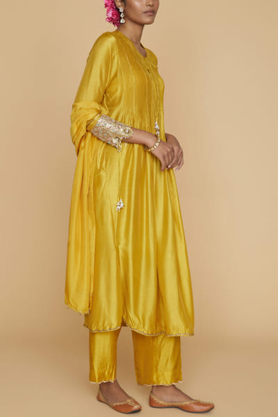 Niti Bothra Mustard embroidered kurta set NITOCT2208