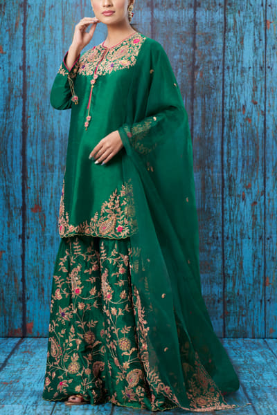 Niti Bothra Green embroidered sharara set NITWOMOCT2206