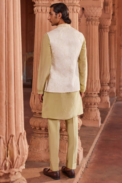 Contrast By Parth Ivory hand embroidery Nehru jacket set CONAUG25D133701