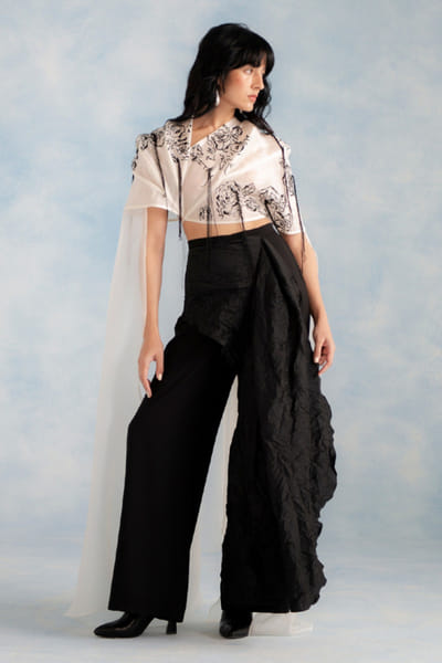 Richa Khemka Black organza cape set RICHJUL26D149127