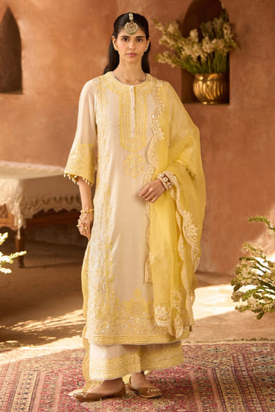 Sheetal Batra Ivory and yellow pearl embroidered kurta set SHEEMAY26D144664