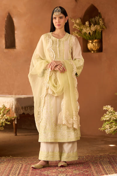 Sheetal Batra Ivory and mint green embroidered kurta set SHEEMAY26D144665