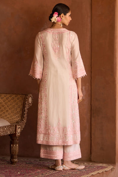 Sheetal Batra Ivory and pink Parsi gara embroidery kurta set SHEEMAY26D144667