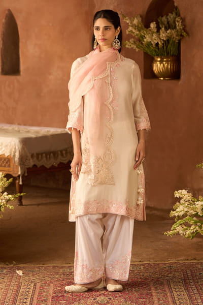 Sheetal Batra Ivory and pink sequin embroidered kurta set SHEEMAY26D144674