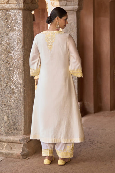 Sheetal Batra Ivory and yellow sequin embroidered choga set SHEEMAY26D144687