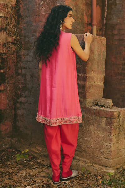 Rashika Mittal Pink floral embroidered kurta set RASHJUN26D146562