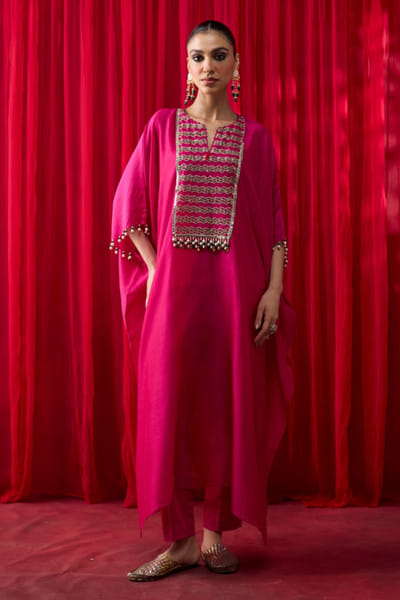 Pink embroidered silk kaftan set
