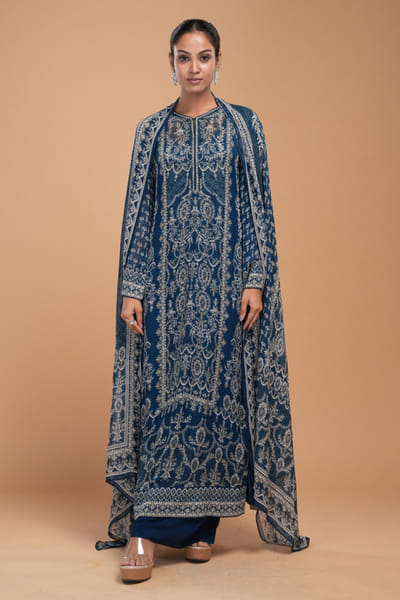 Blue print rhinestone embroidery kurta set