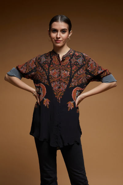 Black print and rhinestone embroidery shirt