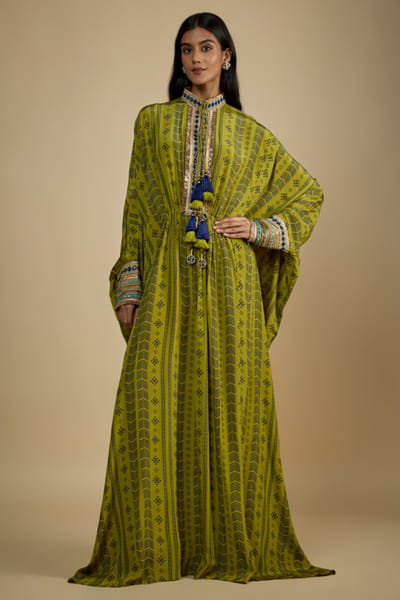 Green printed and embroidered kaftan