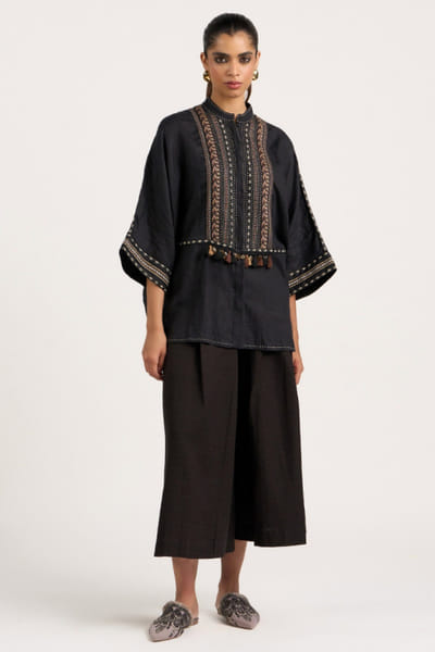 Black and beige embroidered kimono shirt