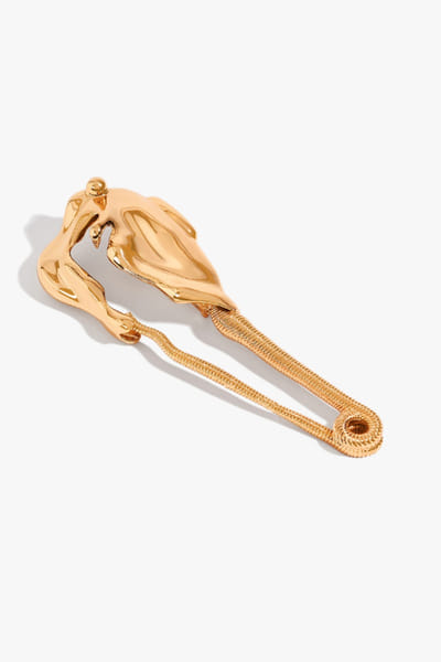 Outhouse Gold sculpted statement brooch OUTHJUN26D246624