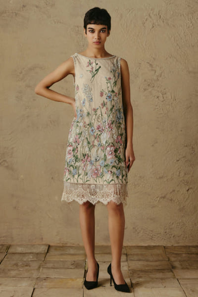 OTT By Tarun Tahiliani Ivory floral and lace embroidered shift dress OTTBJUN26D247415