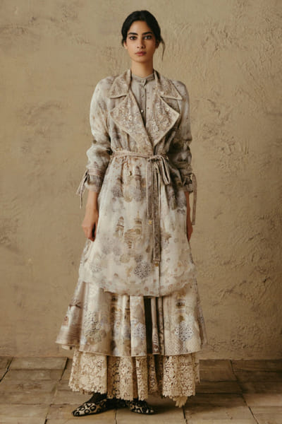 OTT By Tarun Tahiliani Ivory handpainted pichwai print belted jacket OTTBJUN26D147370