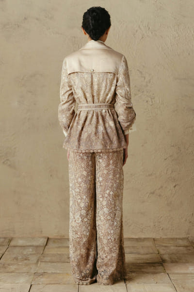OTT By Tarun Tahiliani Ivory embroidered jacket OTTBJUN26D147369