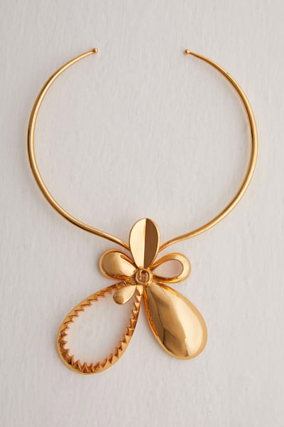 Gold plated floral choker