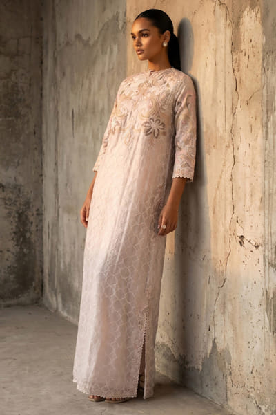 Sana Safinaz Ivory embroidered textured kaftan SANAJUL26D150002