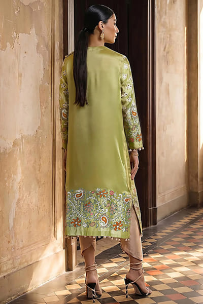 Sana Safinaz Olive green and pink embroidered kurta set SANAAUG26D153592