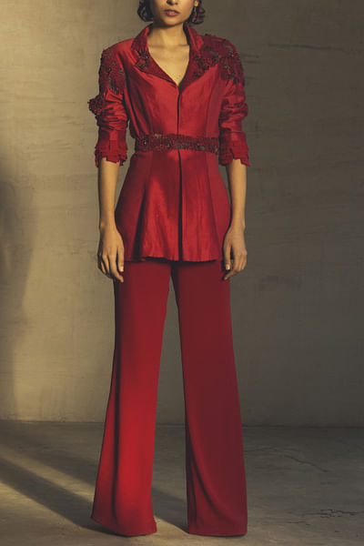 Red embroidered jacket with pants