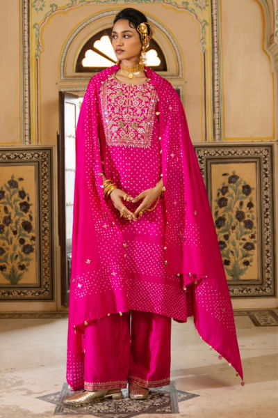 Rani pink embroidered bandhani kurta set