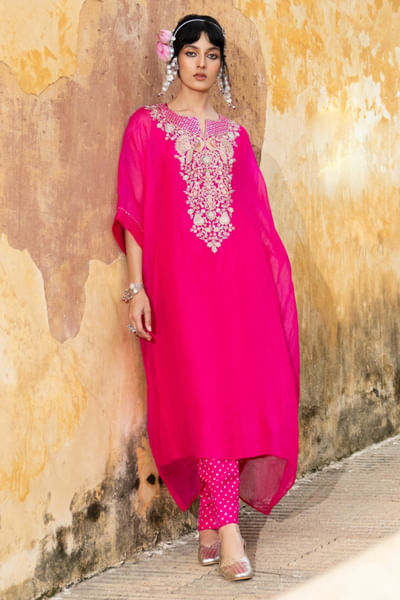 Rani pink peacock embroidered kaftan set