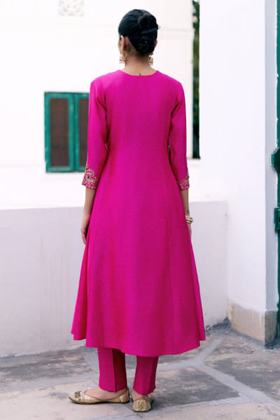 Pink City by Sarika Rani pink peacock embroidered anarkali set PINKJUN26D146336