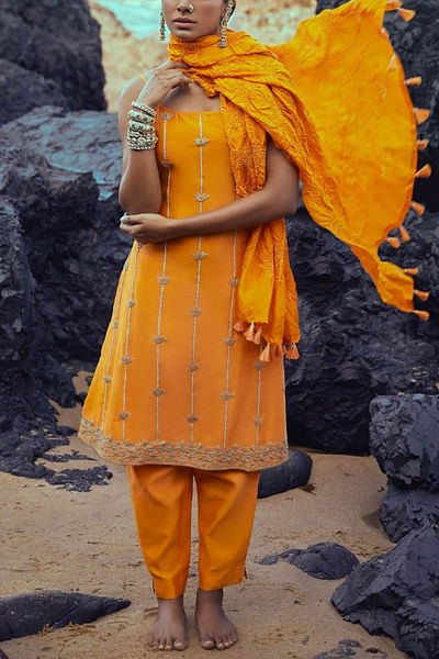 Yellow bandhani kurta set