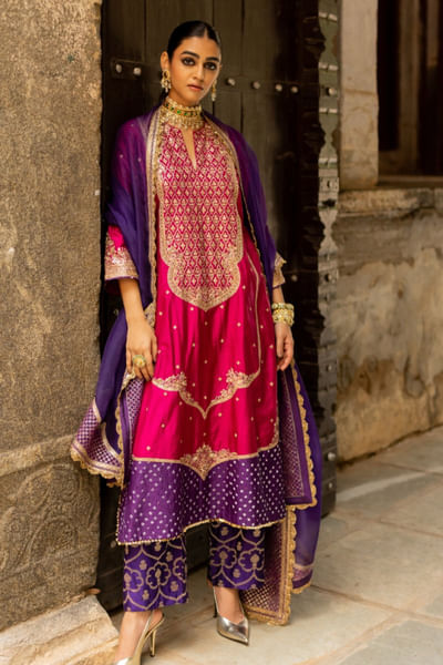 Purple and pink embroidered dupatta