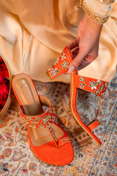 Orange mirror embroidery kolhapuri block heels
