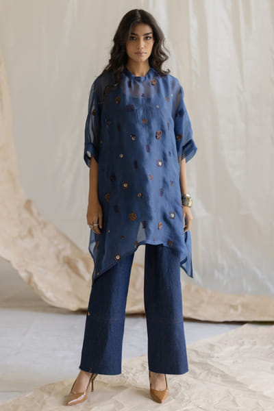 Pooja Keyur Dark blue embroidered kaftan set POOJMAY26D145055