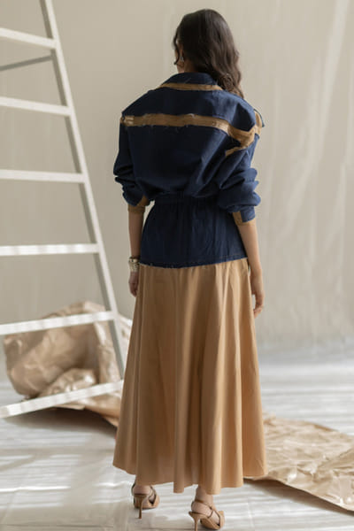 Pooja Keyur Blue and beige aari embroidered skirt POOJMAY26D145092