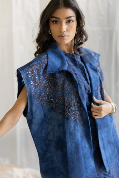 Pooja Keyur Blue tie-dye embroidered jacket POOJMAY26D145094