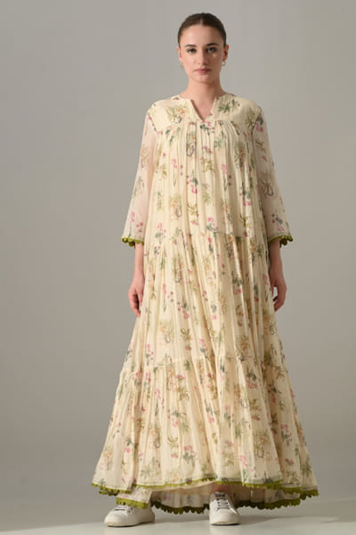 Cream floral printed tiered dress