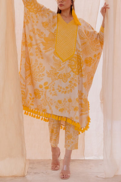 Yellow printed kaftan and pants
