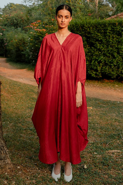 Crimson red mulberry silk kaftan