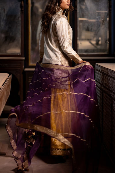 Purple aari embroidered dupatta
