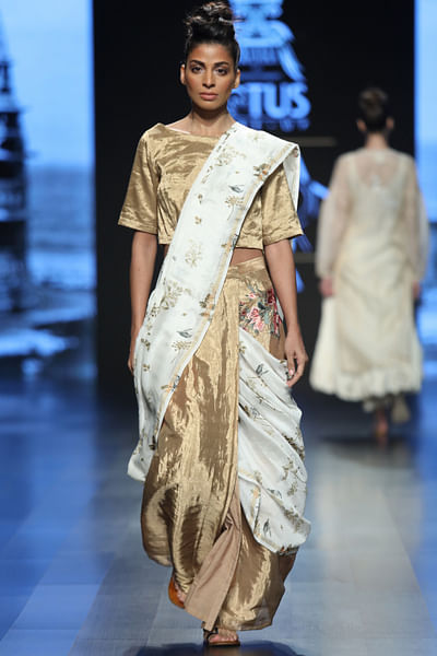 Gold zari tissue skirt sari