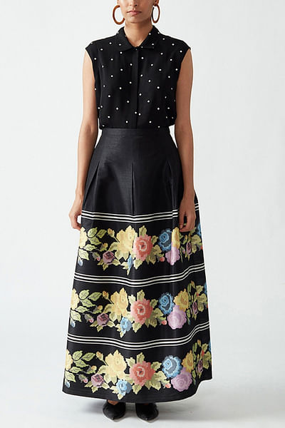 Black floral printed skirt