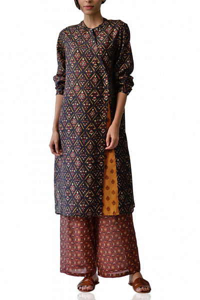 Printed side-slit tunic with pants