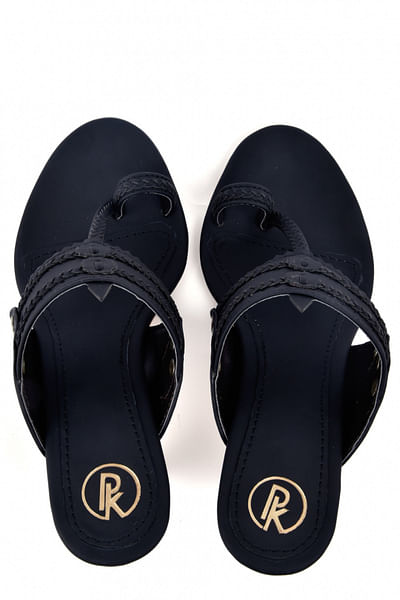 Black kolhapuri heels