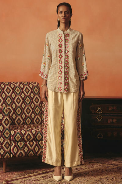 Beige ikat pattern co-ords