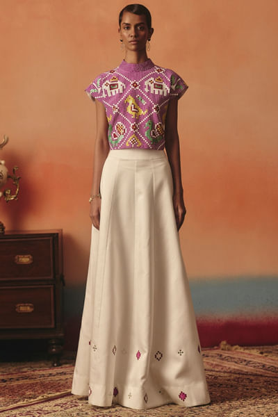 Magenta and white ikat printed skirt set